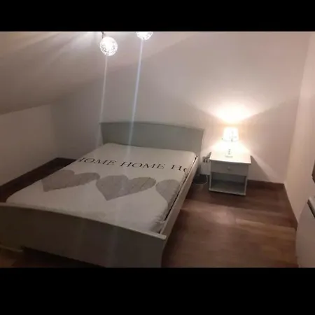 Chez Monique Lägenhet