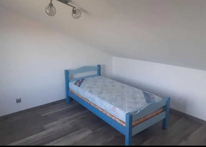 Chez Monique Lägenhet *