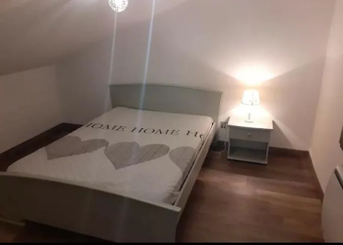 Chez Monique Lägenhet